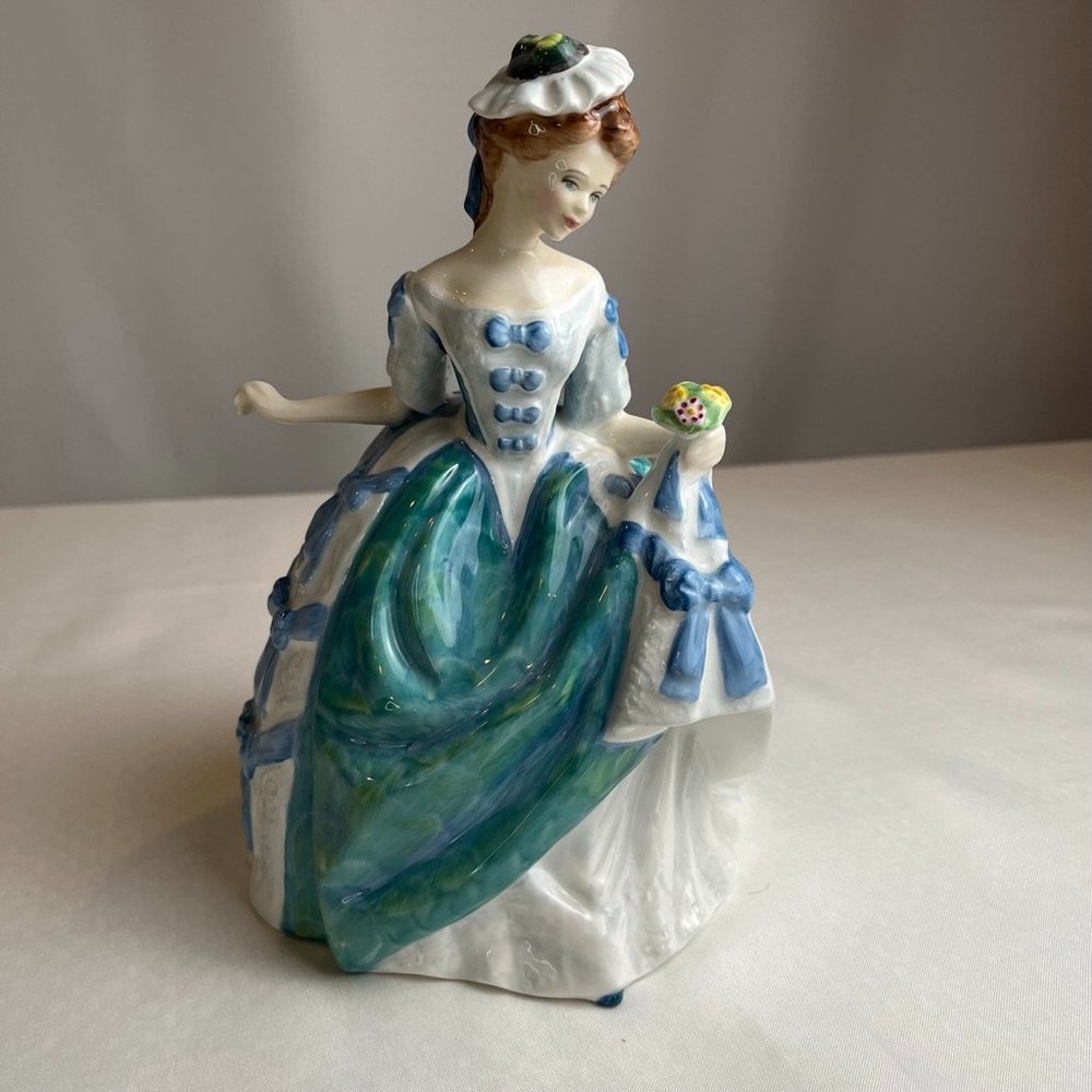 Royal Doulton | Linda #3374 Figurine | Rare Collectable Vintage
